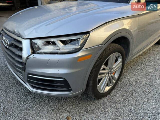 Сірий Ауді Ку 5, об'ємом двигуна 2 л та пробігом 148 тис. км за 20550 $, фото 22 на Automoto.ua