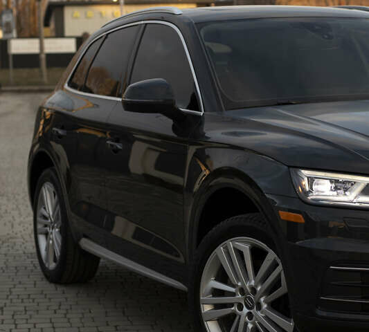 Сірий Ауді Ку 5, об'ємом двигуна 1.98 л та пробігом 150 тис. км за 25000 $, фото 4 на Automoto.ua