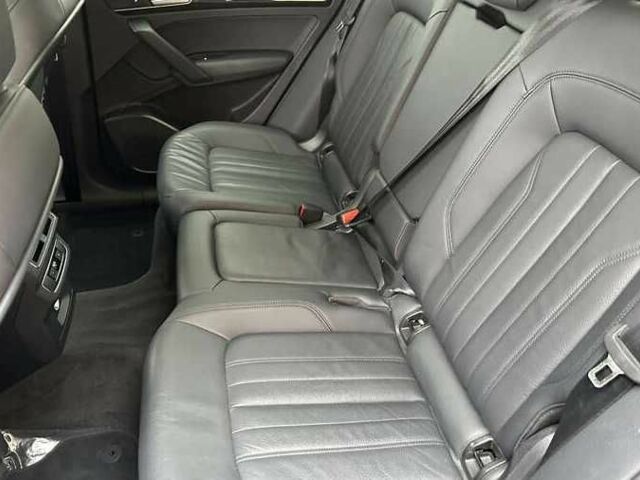 Сірий Ауді Ку 5, об'ємом двигуна 2 л та пробігом 80 тис. км за 19400 $, фото 16 на Automoto.ua