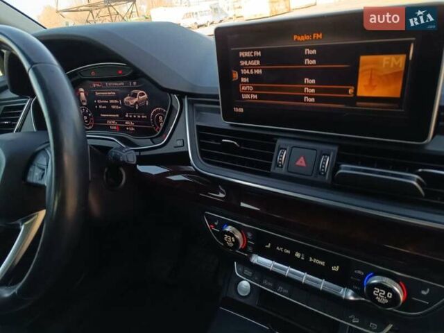 Сірий Ауді Ку 5, об'ємом двигуна 1.98 л та пробігом 252 тис. км за 22300 $, фото 12 на Automoto.ua