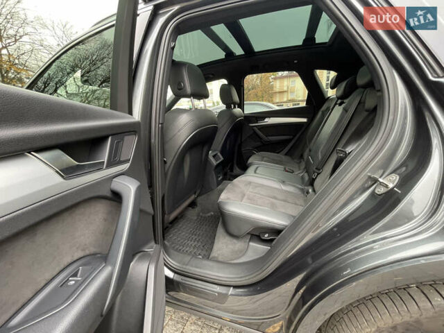 Серый Ауди Ку 5, объемом двигателя 1.97 л и пробегом 125 тыс. км за 35000 $, фото 23 на Automoto.ua