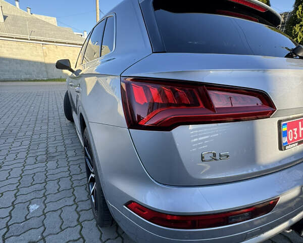 Серый Ауди Ку 5, объемом двигателя 1.98 л и пробегом 206 тыс. км за 23800 $, фото 9 на Automoto.ua