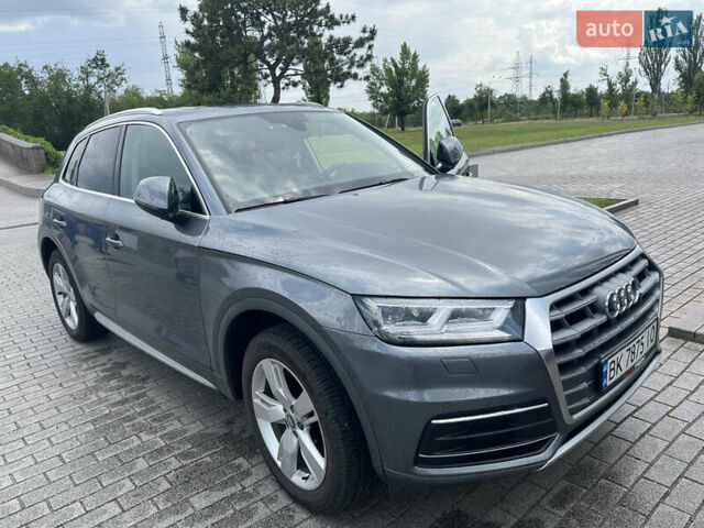 Серый Ауди Ку 5, объемом двигателя 1.98 л и пробегом 58 тыс. км за 30000 $, фото 1 на Automoto.ua