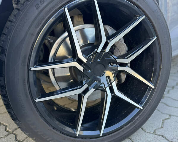 Серый Ауди Ку 5, объемом двигателя 1.98 л и пробегом 206 тыс. км за 23800 $, фото 39 на Automoto.ua