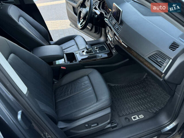 Сірий Ауді Ку 5, об'ємом двигуна 1.98 л та пробігом 124 тис. км за 26500 $, фото 13 на Automoto.ua