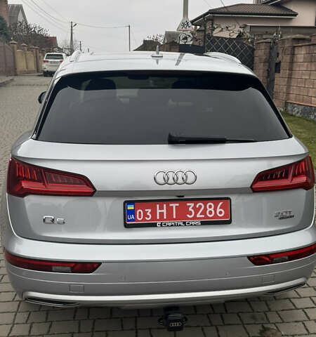 Серый Ауди Ку 5, объемом двигателя 2 л и пробегом 169 тыс. км за 23600 $, фото 1 на Automoto.ua