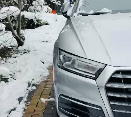 Сірий Ауді Ку 5, об'ємом двигуна 1.98 л та пробігом 147 тис. км за 24900 $, фото 19 на Automoto.ua