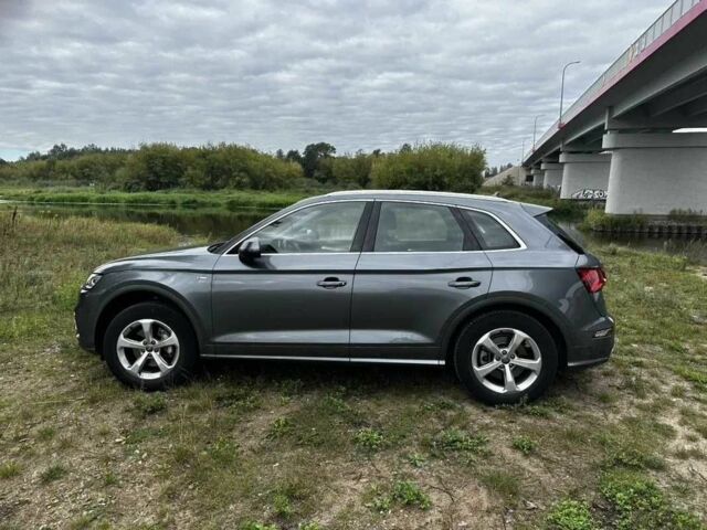 Сірий Ауді Ку 5, об'ємом двигуна 2 л та пробігом 91 тис. км за 12300 $, фото 10 на Automoto.ua