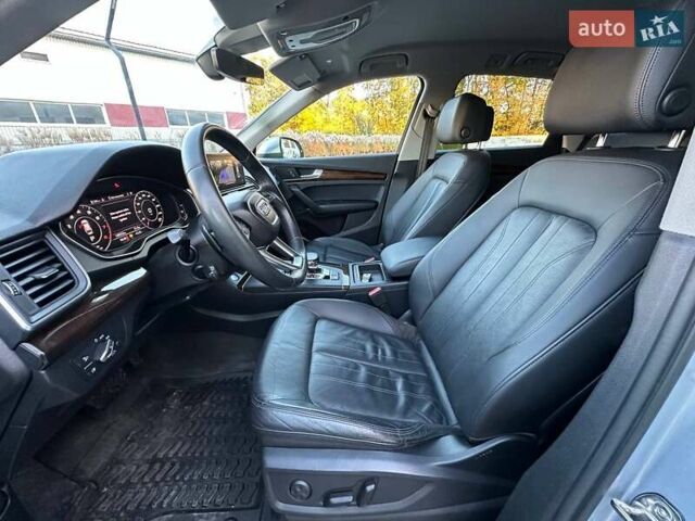 Серый Ауди Ку 5, объемом двигателя 1.98 л и пробегом 140 тыс. км за 21500 $, фото 10 на Automoto.ua