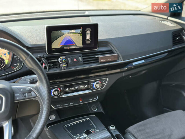 Серый Ауди Ку 5, объемом двигателя 2 л и пробегом 227 тыс. км за 32900 $, фото 14 на Automoto.ua