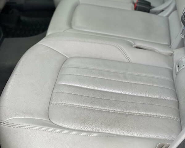 Серый Ауди Ку 5, объемом двигателя 2 л и пробегом 113 тыс. км за 25500 $, фото 17 на Automoto.ua