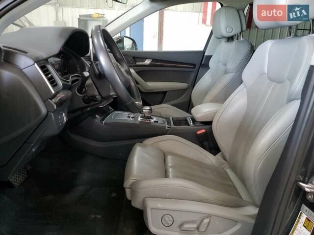 Серый Ауди Ку 5, объемом двигателя 1.98 л и пробегом 144 тыс. км за 6700 $, фото 6 на Automoto.ua
