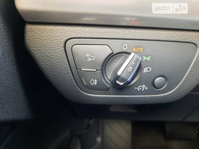 Серый Ауди Ку 5, объемом двигателя 2 л и пробегом 140 тыс. км за 30800 $, фото 29 на Automoto.ua