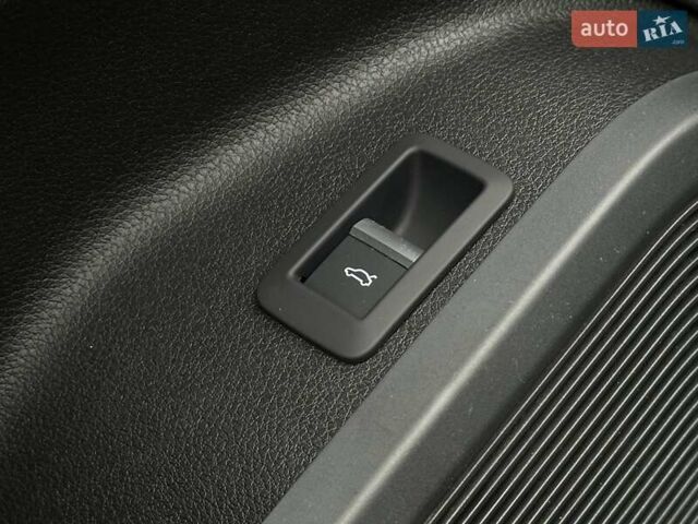 Сірий Ауді Ку 5, об'ємом двигуна 1.98 л та пробігом 179 тис. км за 26900 $, фото 35 на Automoto.ua