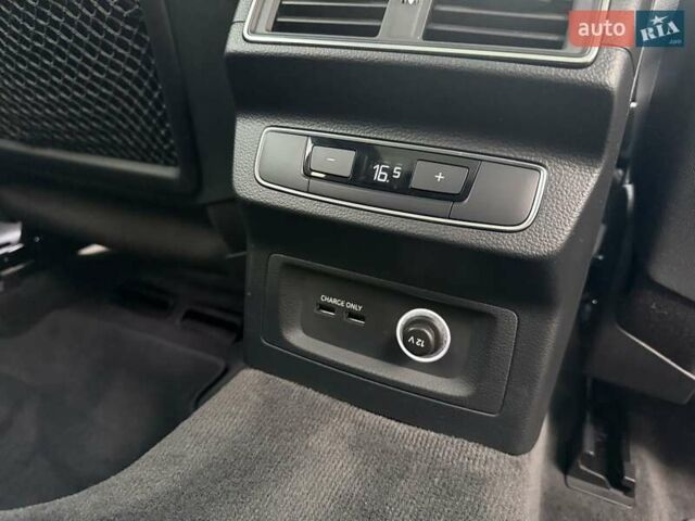 Сірий Ауді Ку 5, об'ємом двигуна 1.98 л та пробігом 129 тис. км за 25000 $, фото 21 на Automoto.ua