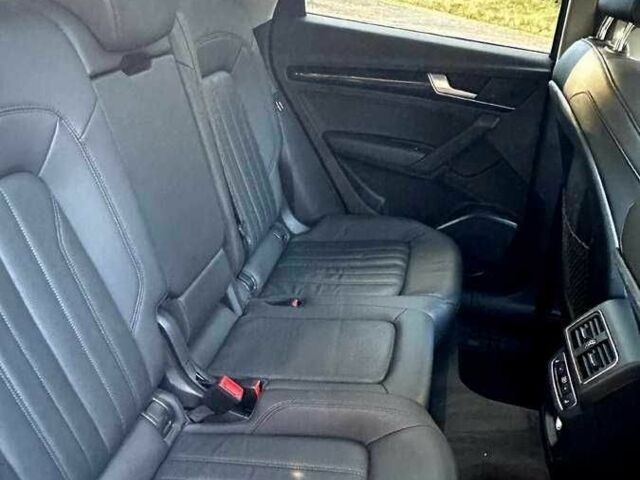 Сірий Ауді Ку 5, об'ємом двигуна 0 л та пробігом 96 тис. км за 14200 $, фото 13 на Automoto.ua