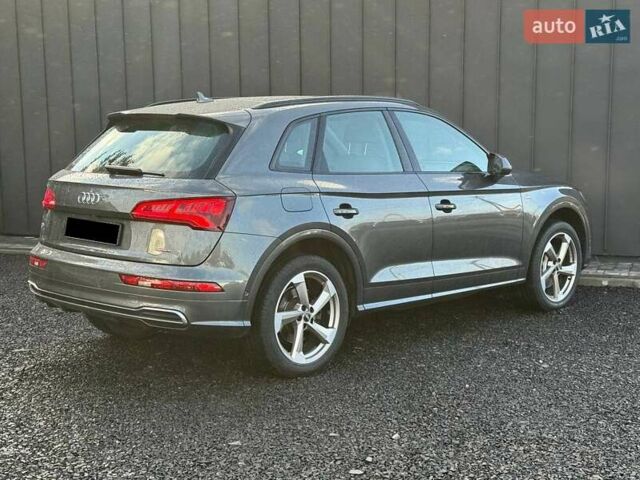 Сірий Ауді Ку 5, об'ємом двигуна 3 л та пробігом 174 тис. км за 40800 $, фото 7 на Automoto.ua