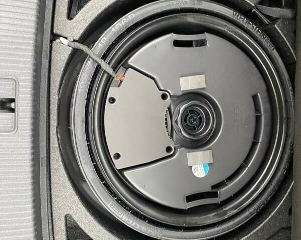 Сірий Ауді Ку 5, об'ємом двигуна 1.98 л та пробігом 150 тис. км за 23999 $, фото 16 на Automoto.ua