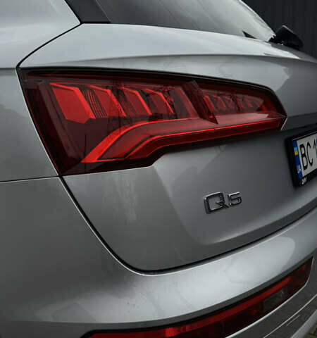 Сірий Ауді Ку 5, об'ємом двигуна 1.99 л та пробігом 84 тис. км за 31000 $, фото 2 на Automoto.ua