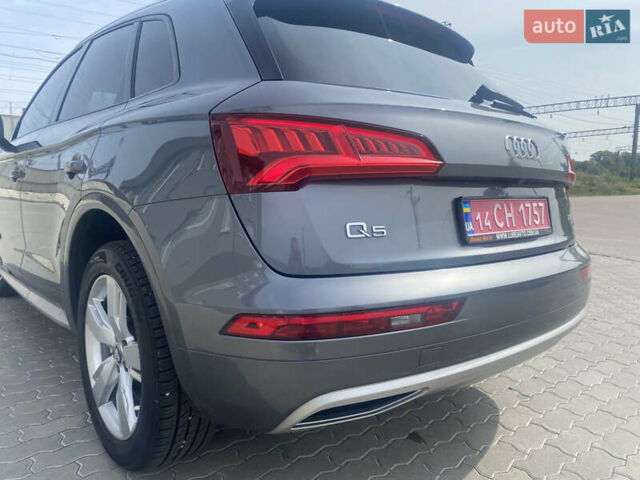 Сірий Ауді Ку 5, об'ємом двигуна 2 л та пробігом 210 тис. км за 21600 $, фото 10 на Automoto.ua