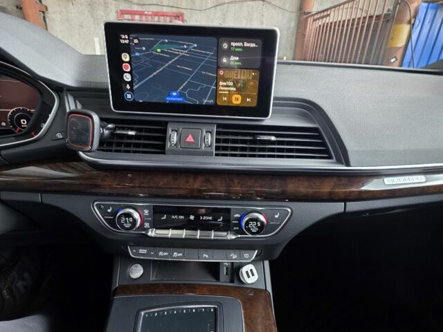 Серый Ауди Ку 5, объемом двигателя 2 л и пробегом 91 тыс. км за 30300 $, фото 20 на Automoto.ua