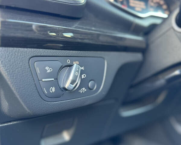 Сірий Ауді Ку 5, об'ємом двигуна 1.98 л та пробігом 185 тис. км за 24500 $, фото 40 на Automoto.ua