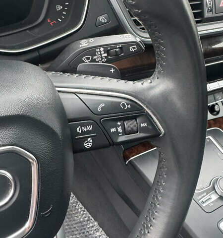 Серый Ауди Ку 5, объемом двигателя 2 л и пробегом 169 тыс. км за 23600 $, фото 21 на Automoto.ua