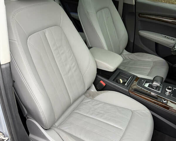 Серый Ауди Ку 5, объемом двигателя 2 л и пробегом 148 тыс. км за 25850 $, фото 32 на Automoto.ua