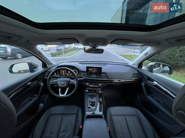 Сірий Ауді Ку 5, об'ємом двигуна 1.98 л та пробігом 124 тис. км за 26500 $, фото 17 на Automoto.ua