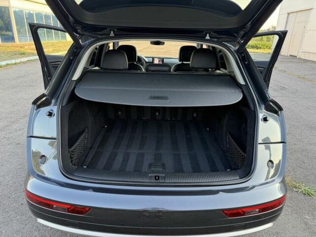 Сірий Ауді Ку 5, об'ємом двигуна 2 л та пробігом 220 тис. км за 21000 $, фото 16 на Automoto.ua