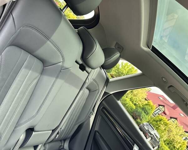 Сірий Ауді Ку 5, об'ємом двигуна 1.98 л та пробігом 72 тис. км за 29900 $, фото 53 на Automoto.ua