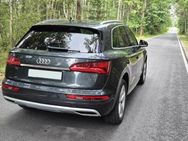 Серый Ауди Ку 5, объемом двигателя 2 л и пробегом 83 тыс. км за 15000 $, фото 22 на Automoto.ua