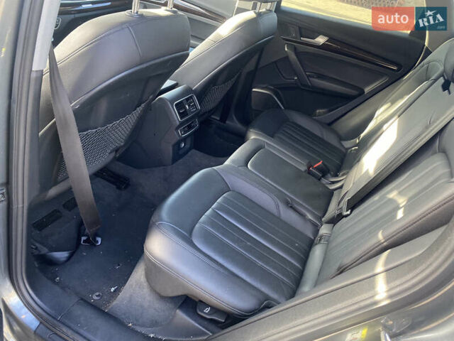 Серый Ауди Ку 5, объемом двигателя 1.98 л и пробегом 157 тыс. км за 14900 $, фото 28 на Automoto.ua