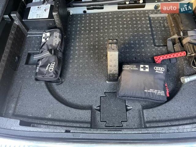 Сірий Ауді Ку 5, об'ємом двигуна 1.97 л та пробігом 169 тис. км за 27500 $, фото 20 на Automoto.ua