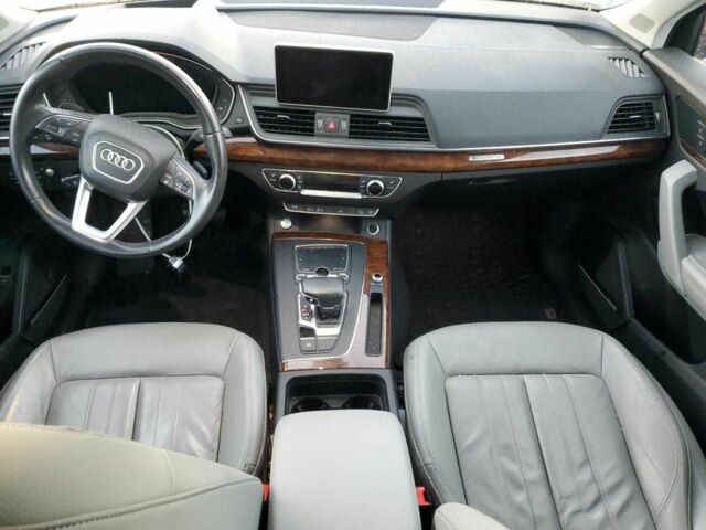 Серый Ауди Ку 5, объемом двигателя 2 л и пробегом 68 тыс. км за 8000 $, фото 7 на Automoto.ua