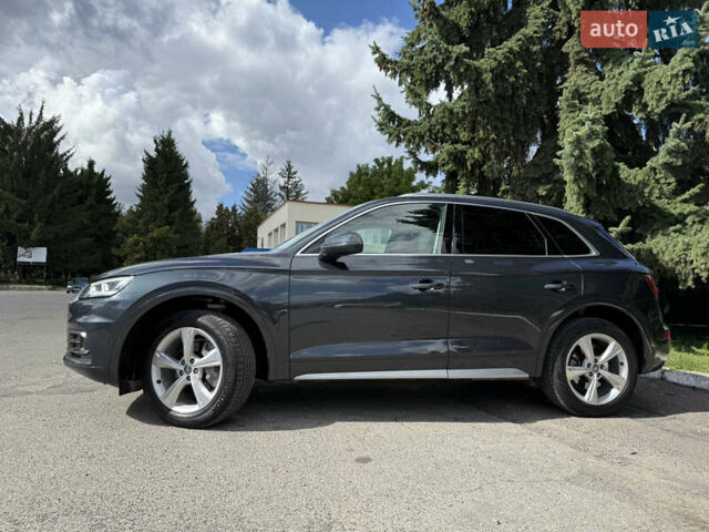 Серый Ауди Ку 5, объемом двигателя 2 л и пробегом 148 тыс. км за 27500 $, фото 1 на Automoto.ua