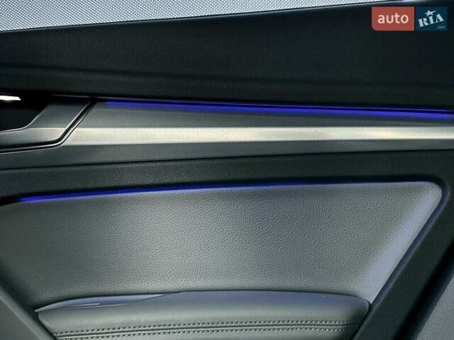 Сірий Ауді Ку 5, об'ємом двигуна 2 л та пробігом 220 тис. км за 29900 $, фото 68 на Automoto.ua