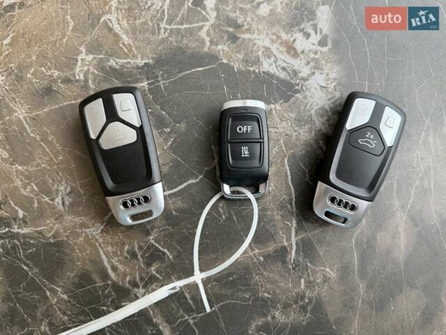 Серый Ауди Ку 5, объемом двигателя 2.97 л и пробегом 71 тыс. км за 53500 $, фото 139 на Automoto.ua