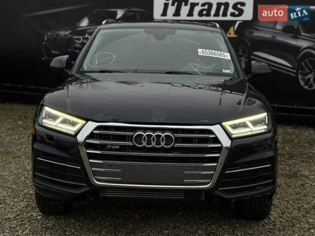 Серый Ауди Ку 5, объемом двигателя 2 л и пробегом 129 тыс. км за 19200 $, фото 1 на Automoto.ua