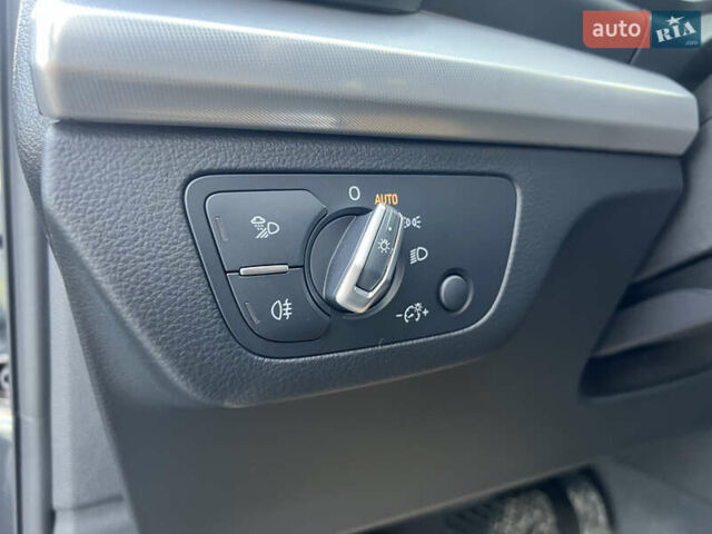 Серый Ауди Ку 5, объемом двигателя 1.97 л и пробегом 168 тыс. км за 30999 $, фото 31 на Automoto.ua