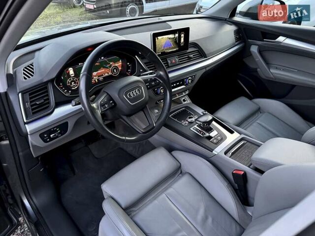 Сірий Ауді Ку 5, об'ємом двигуна 2 л та пробігом 220 тис. км за 29900 $, фото 31 на Automoto.ua