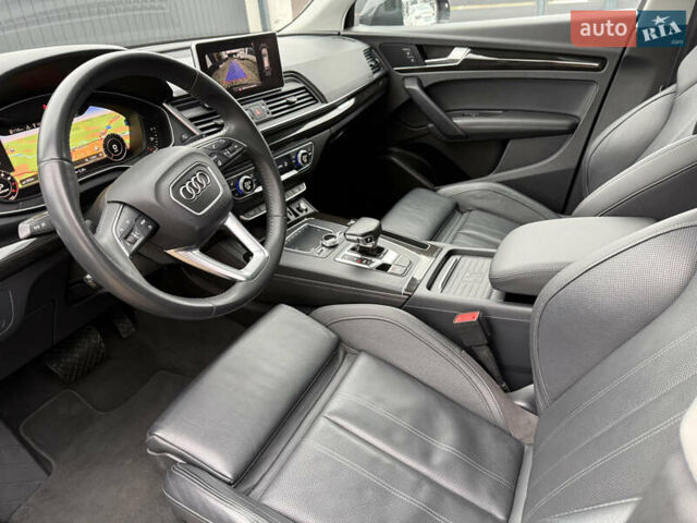 Серый Ауди Ку 5, объемом двигателя 1.98 л и пробегом 100 тыс. км за 25900 $, фото 35 на Automoto.ua