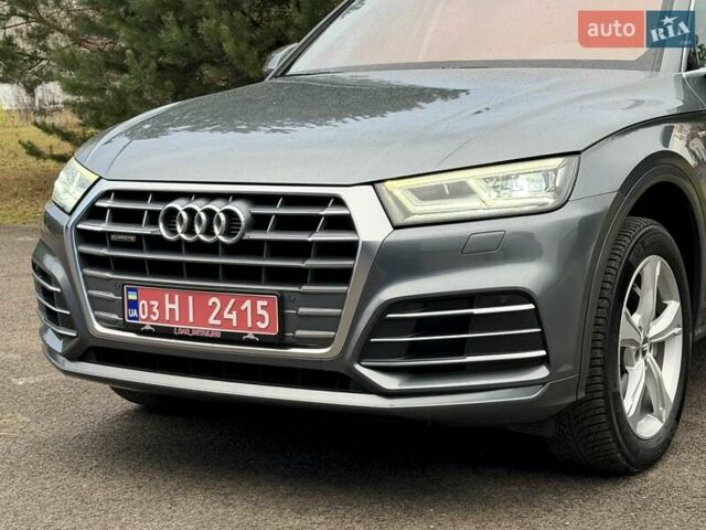 Сірий Ауді Ку 5, об'ємом двигуна 2 л та пробігом 220 тис. км за 29900 $, фото 2 на Automoto.ua