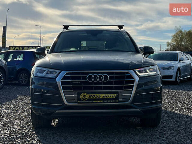 Серый Ауди Ку 5, объемом двигателя 1.98 л и пробегом 103 тыс. км за 26900 $, фото 1 на Automoto.ua