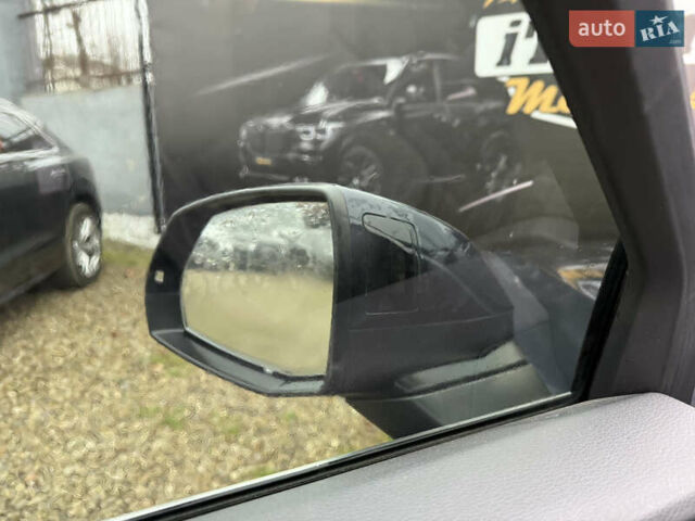 Серый Ауди Ку 5, объемом двигателя 2 л и пробегом 129 тыс. км за 19200 $, фото 13 на Automoto.ua