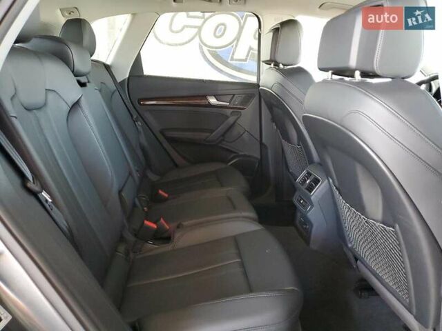 Серый Ауди Ку 5, объемом двигателя 1.98 л и пробегом 86 тыс. км за 7500 $, фото 9 на Automoto.ua