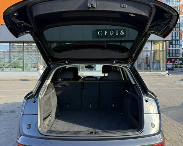 Серый Ауди Ку 5, объемом двигателя 1.98 л и пробегом 168 тыс. км за 23400 $, фото 14 на Automoto.ua