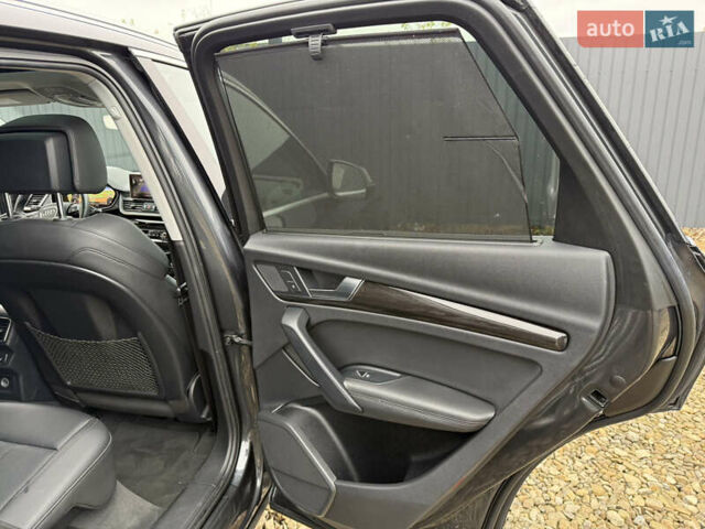 Серый Ауди Ку 5, объемом двигателя 1.98 л и пробегом 100 тыс. км за 25900 $, фото 42 на Automoto.ua