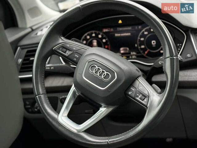 Серый Ауди Ку 5, объемом двигателя 2 л и пробегом 129 тыс. км за 19200 $, фото 22 на Automoto.ua