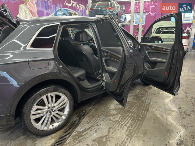 Сірий Ауді Ку 5, об'ємом двигуна 1.98 л та пробігом 34 тис. км за 33000 $, фото 40 на Automoto.ua